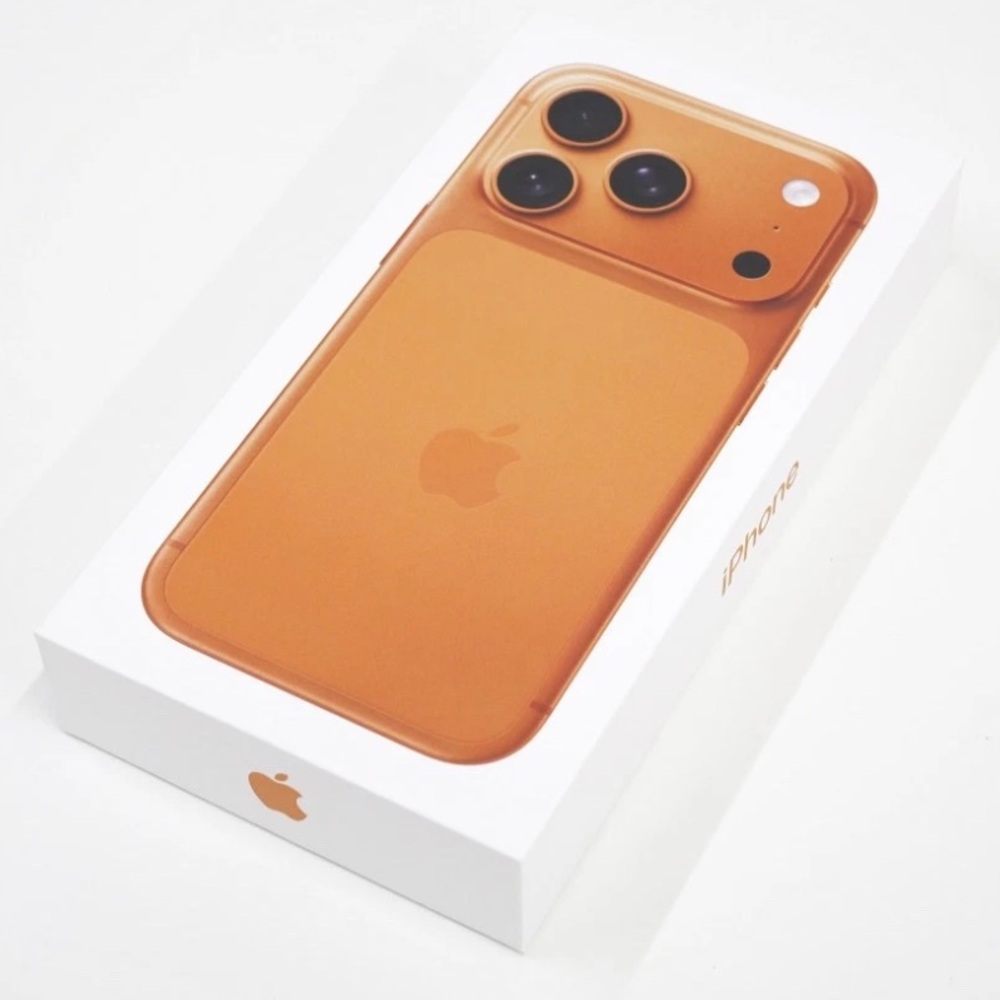 Apple iPhone 17 Pro Cosmic Orange 256GB - EMPTY BOX ONLY